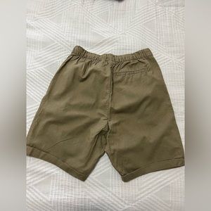 Khaki Green short